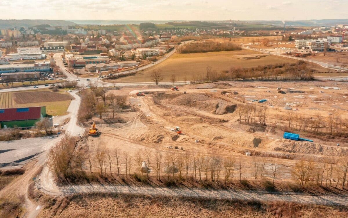 Das noch brachliegende Gelände Hubland V in Würzburg von oben Das noch brachliegende Gelände Hubland V in Würzburg von oben